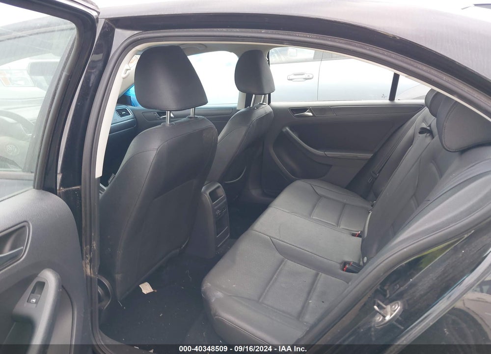 2011 VOLKSWAGEN JETTA 2.5L SE VIN: 3VWDZ7AJ9BM077423