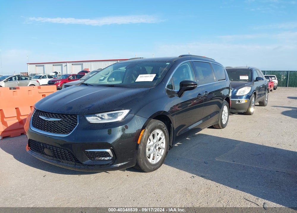 2022 CHRYSLER PACIFICA TOURING L VIN: 2C4RC1BG3NR141852