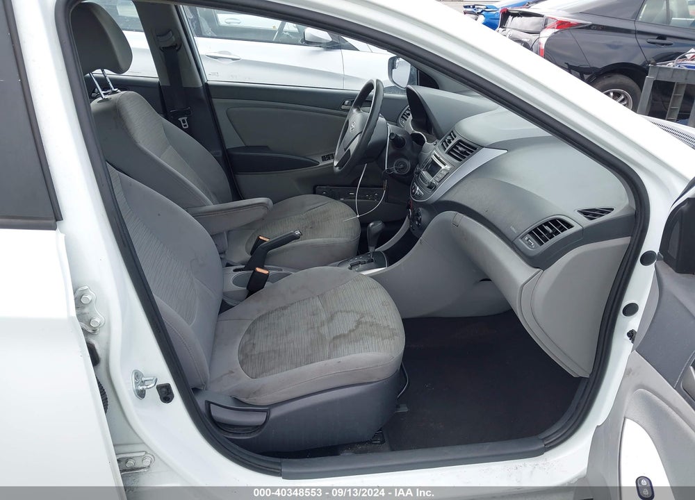 2015 HYUNDAI ACCENT VIN: KMHCT4AE5FU927756