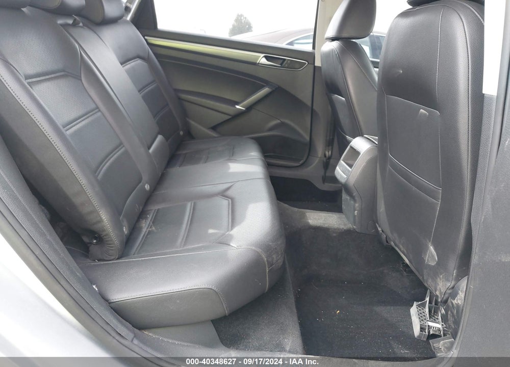 2017 VOLKSWAGEN PASSAT 1.8T R-LINE VIN: 1VWDT7A37HC062027