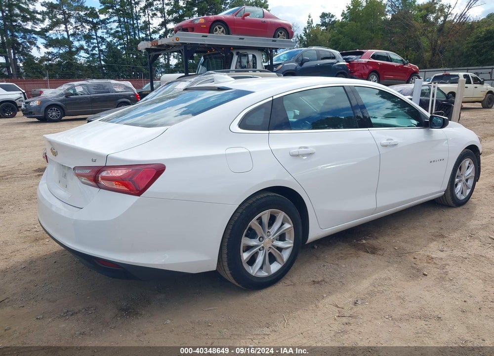 2022 CHEVROLET MALIBU FWD LT VIN: 1G1ZD5ST1NF135887