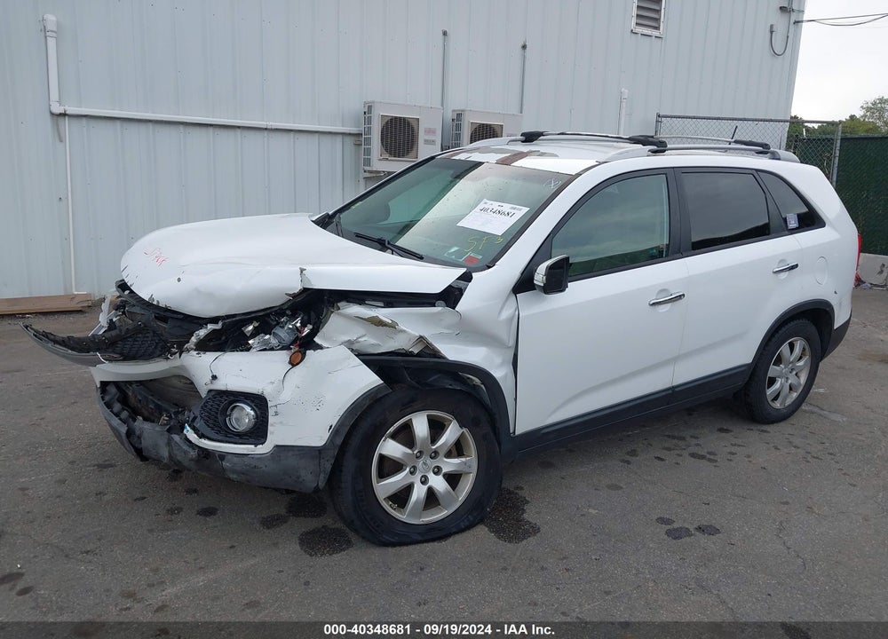 2011 KIA SORENTO LX VIN: 5XYKT4A12BG167441