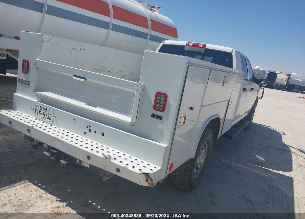 2022 RAM 2500 TRADESMAN 4X4 8' BOX VIN: 3C6UR5HJ6NG251536