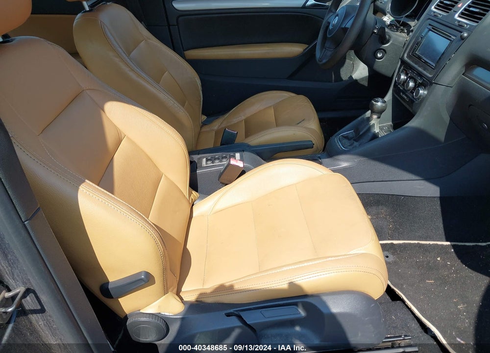 2010 VOLKSWAGEN GOLF 2-DOOR VIN: WVWAB7AJ2AW272837