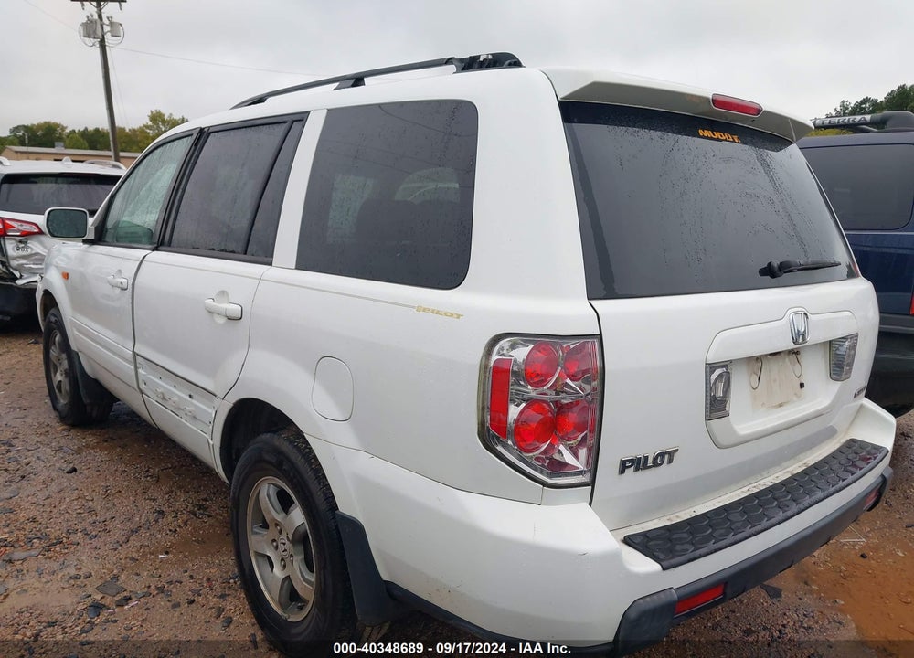 2006 HONDA PILOT EX-L VIN: 5FNYF18546B027705