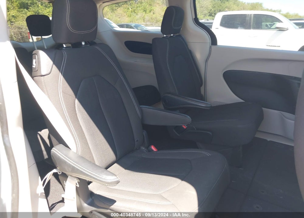 2022 CHRYSLER VOYAGER LX VIN: 2C4RC1CG6NR226652