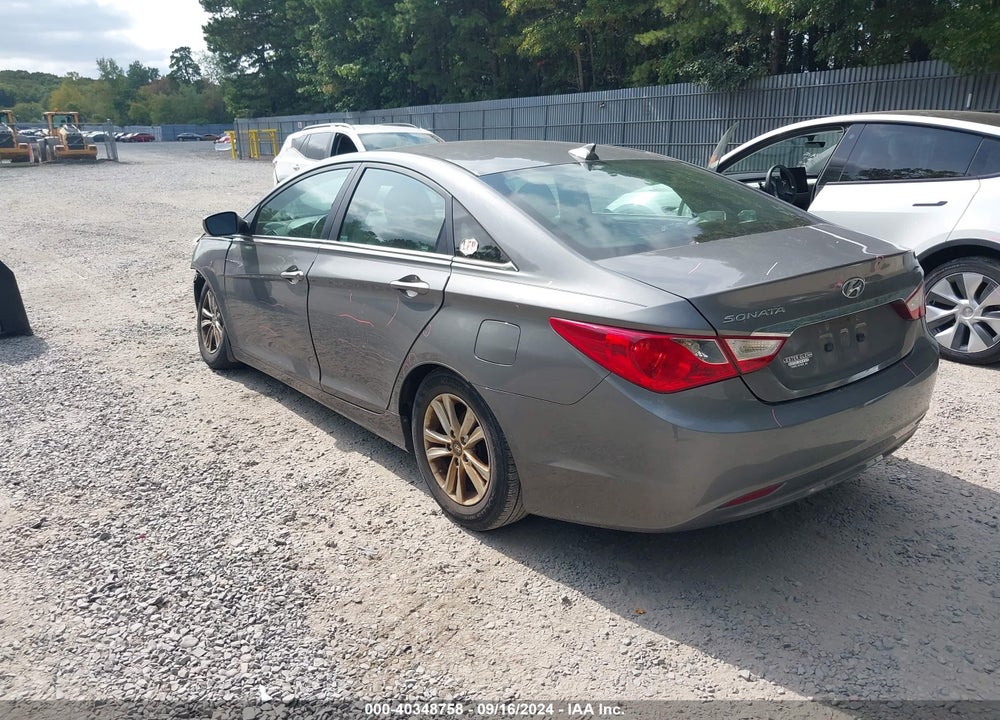 2013 HYUNDAI SONATA VIN: 5NPEB4AC9DH619608