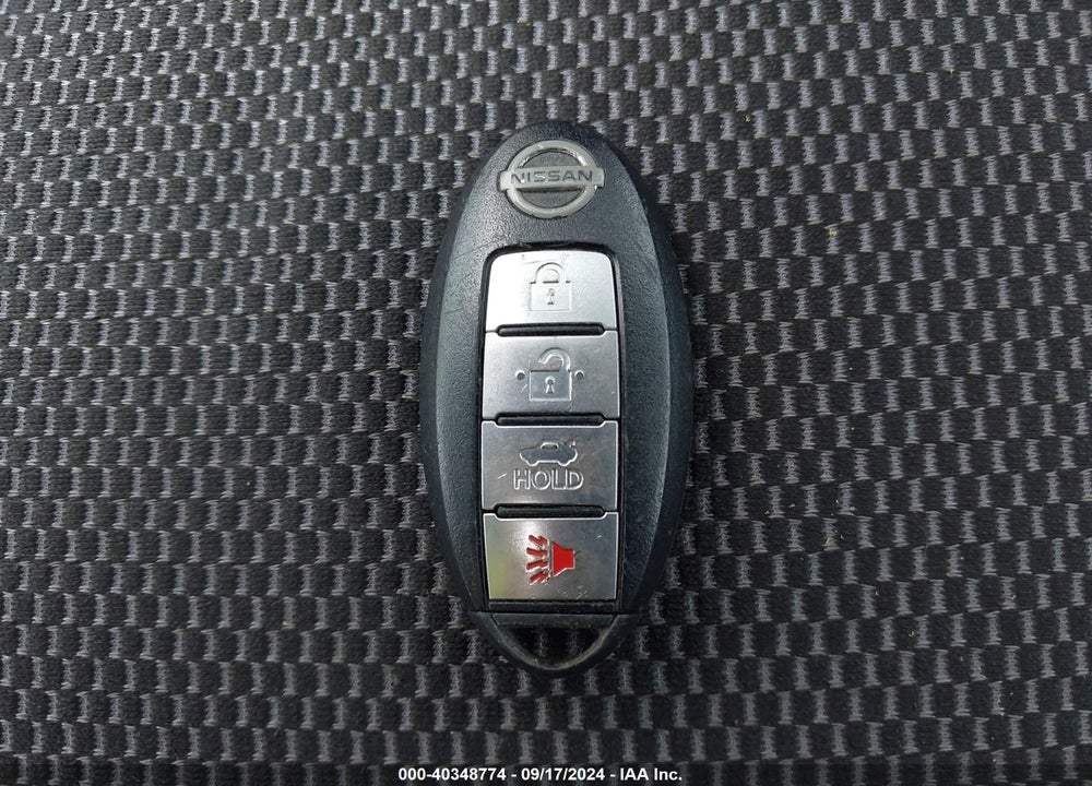 2014 NISSAN VERSA 1.6 SL VIN: 3N1CN7AP5EL835866