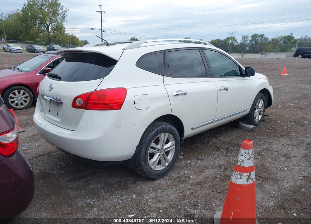 2015 NISSAN ROGUE SELECT S VIN: JN8AS5MT5FW160563