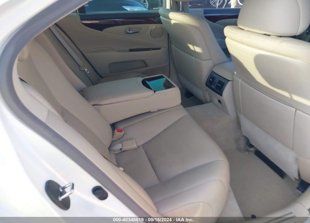 2007 LEXUS LS 460 VIN: JTHBL46F175029649