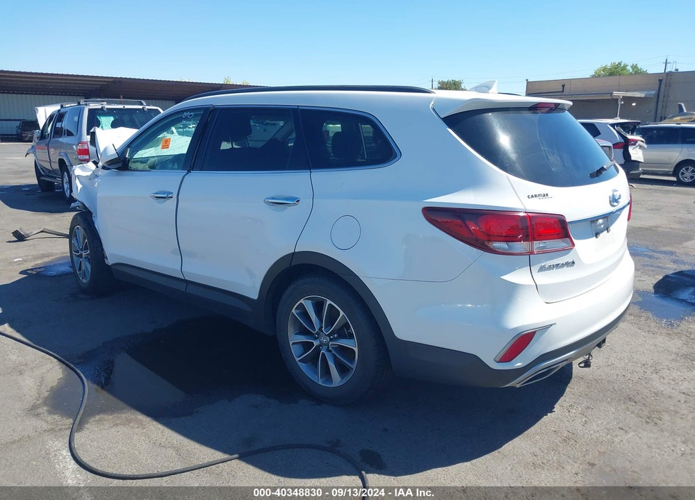 2017 HYUNDAI SANTA FE SE VIN: KM8SMDHF4HU174960