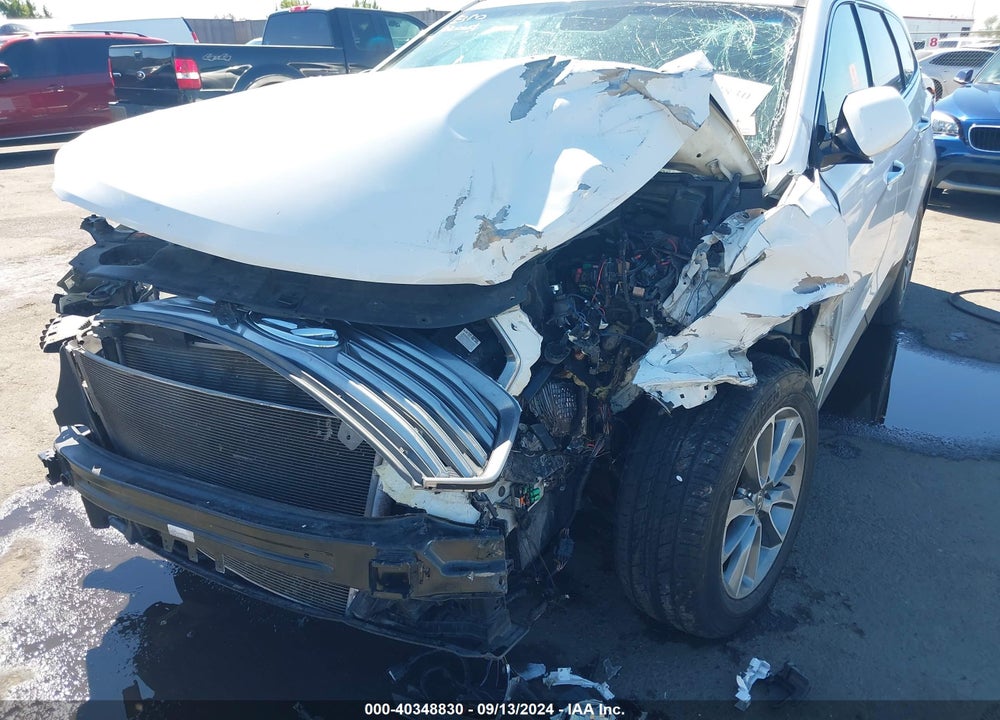 2017 HYUNDAI SANTA FE SE VIN: KM8SMDHF4HU174960