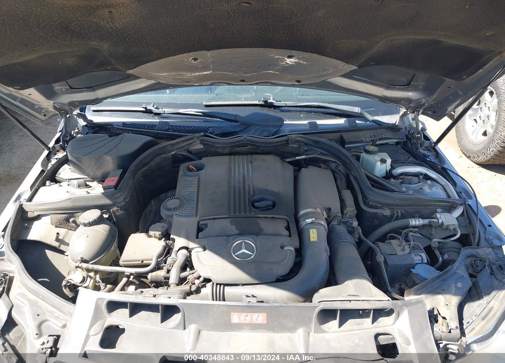 2012 MERCEDES-BENZ C 250 LUXURY/SPORT VIN: WDDGF4HBXCA625794