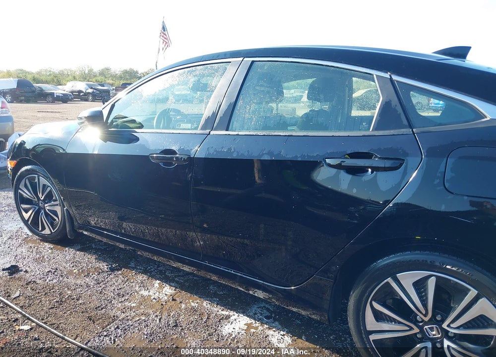 2018 HONDA CIVIC EX-T VIN: JHMFC1F36JX016641