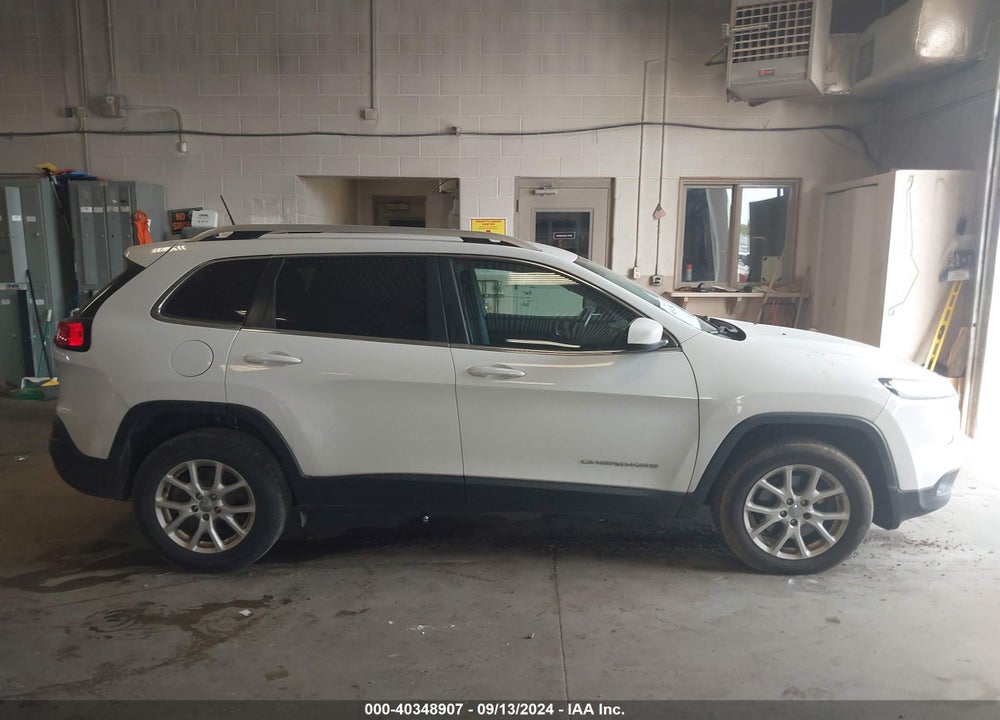 2016 JEEP CHEROKEE LATITUDE VIN: 1C4PJMCS7GW252612