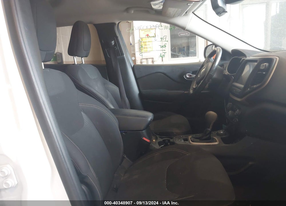 2016 JEEP CHEROKEE LATITUDE VIN: 1C4PJMCS7GW252612
