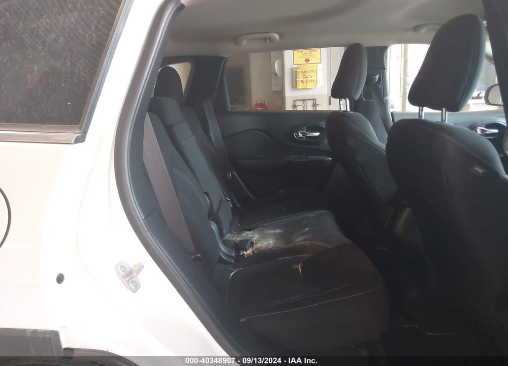 2016 JEEP CHEROKEE LATITUDE VIN: 1C4PJMCS7GW252612