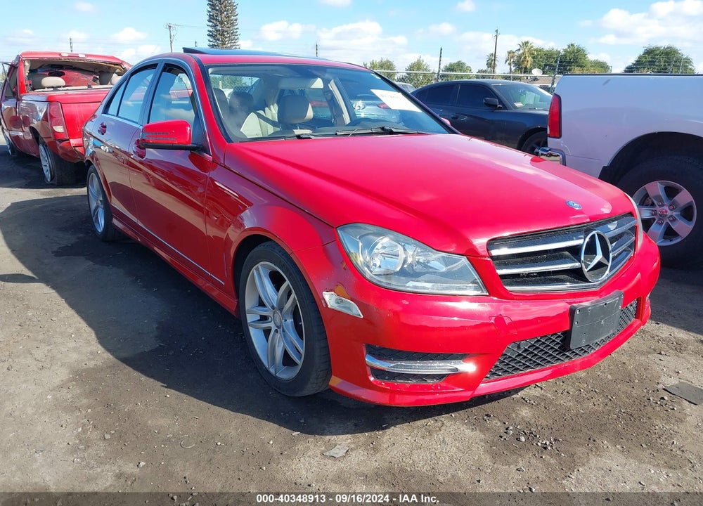 2014 MERCEDES-BENZ C 250 LUXURY/SPORT VIN: WDDGF4HB1EA905087