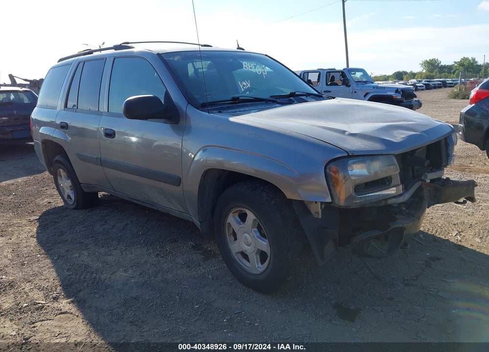 2005 CHEVROLET TRAILBLAZER LS VIN: 1GNDT13S752222162