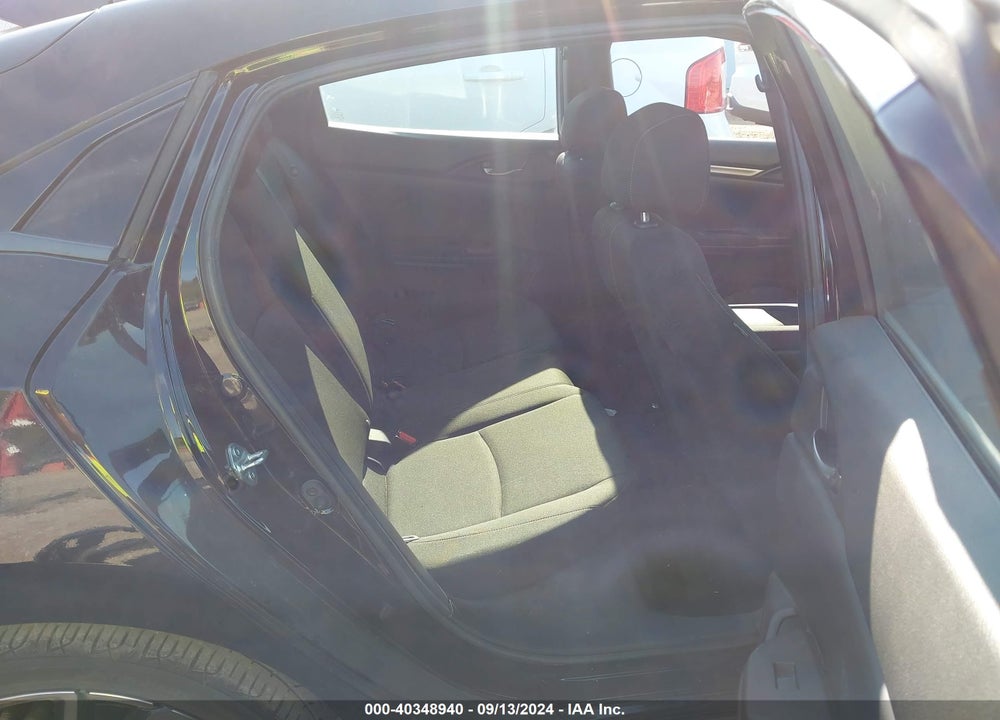 2018 HONDA CIVIC VIN: SHHFK7H48JU225028