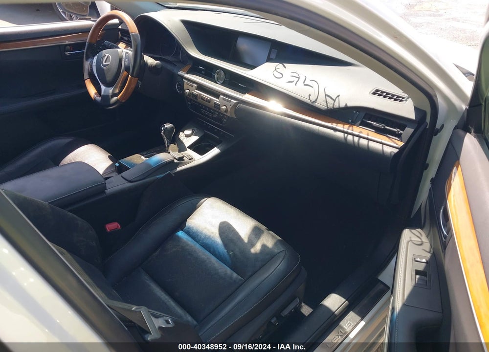 2015 LEXUS ES 300H VIN: JTHBW1GG5F2100641