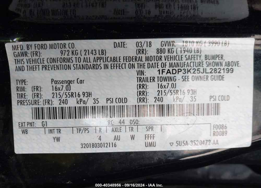 2018 FORD FOCUS SE VIN: 1FADP3K25JL282199