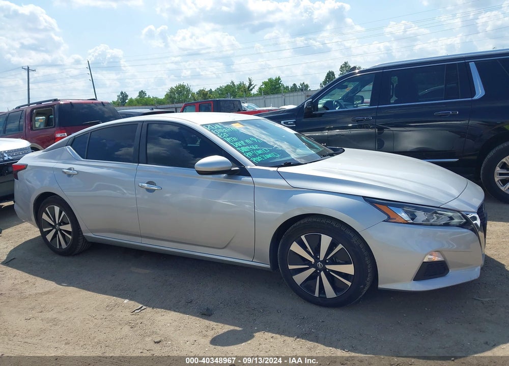2022 NISSAN ALTIMA SV FWD VIN: 1N4BL4DV1NN392919