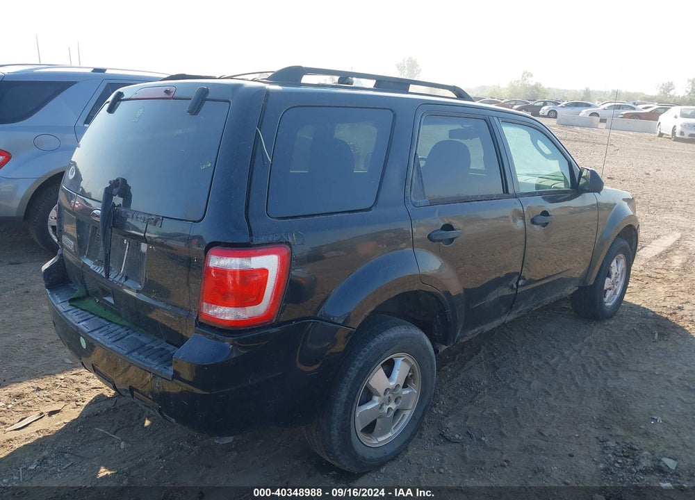 2010 FORD ESCAPE XLT VIN: 1FMCU0D72AKA79942