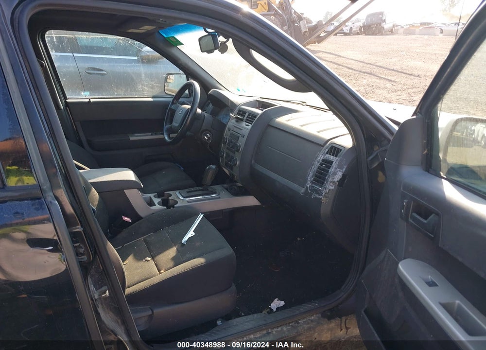 2010 FORD ESCAPE XLT VIN: 1FMCU0D72AKA79942
