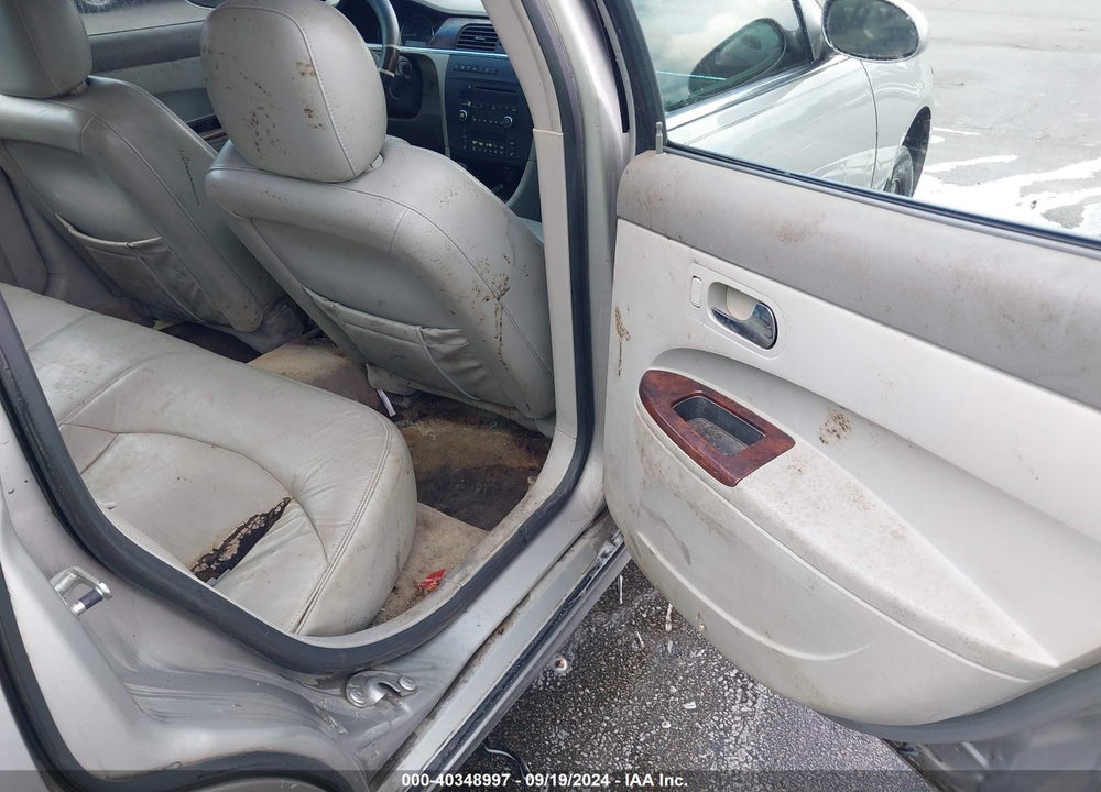 2008 BUICK LACROSSE CXL VIN: 2G4WD582781129589