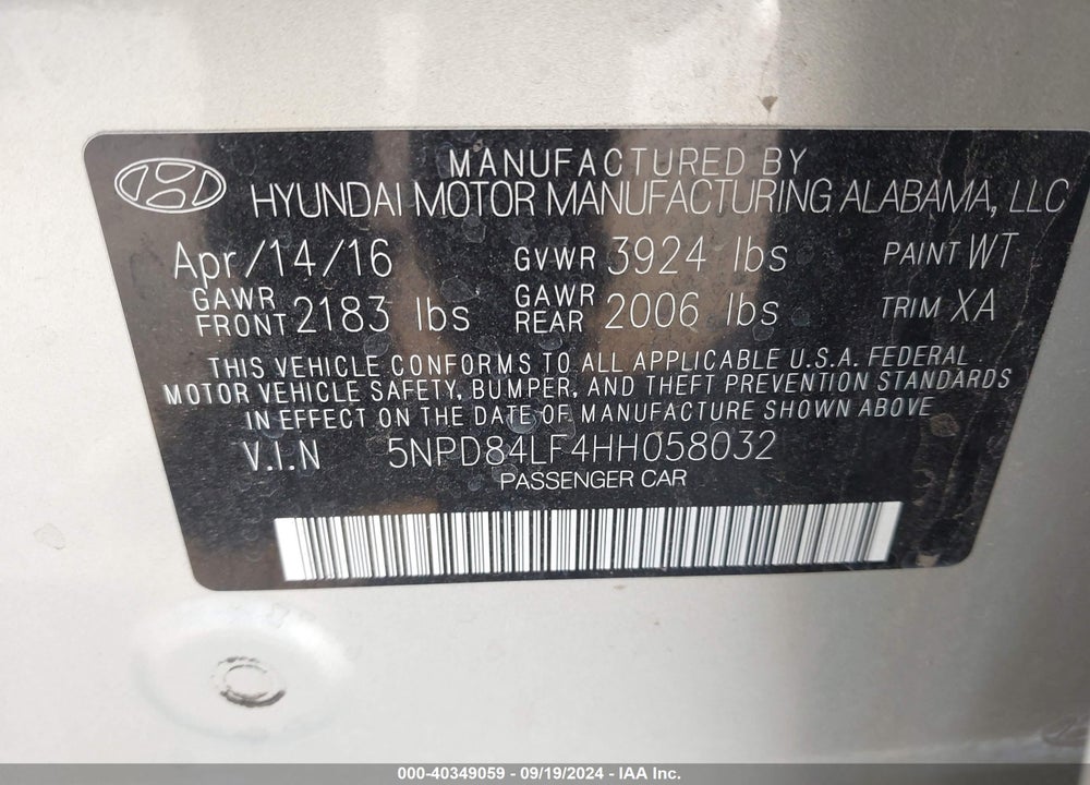 2017 HYUNDAI ELANTRA LIMITED VIN: 5NPD84LF4HH058032