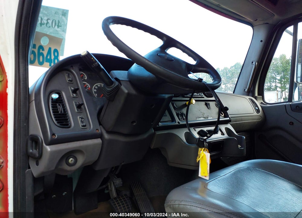 2012 FREIGHTLINER M2 106 MEDIUM DUTY VIN: 1FVACXBS4CHBK0142