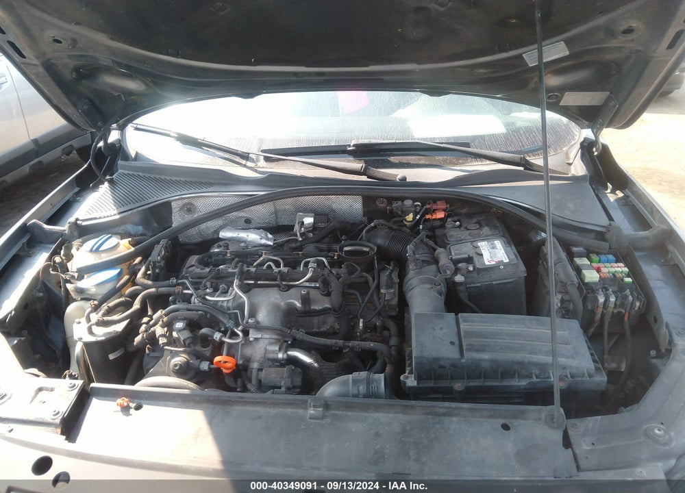 2012 VOLKSWAGEN PASSAT 2.0L TDI SE VIN: 1VWBN7A39CC047622