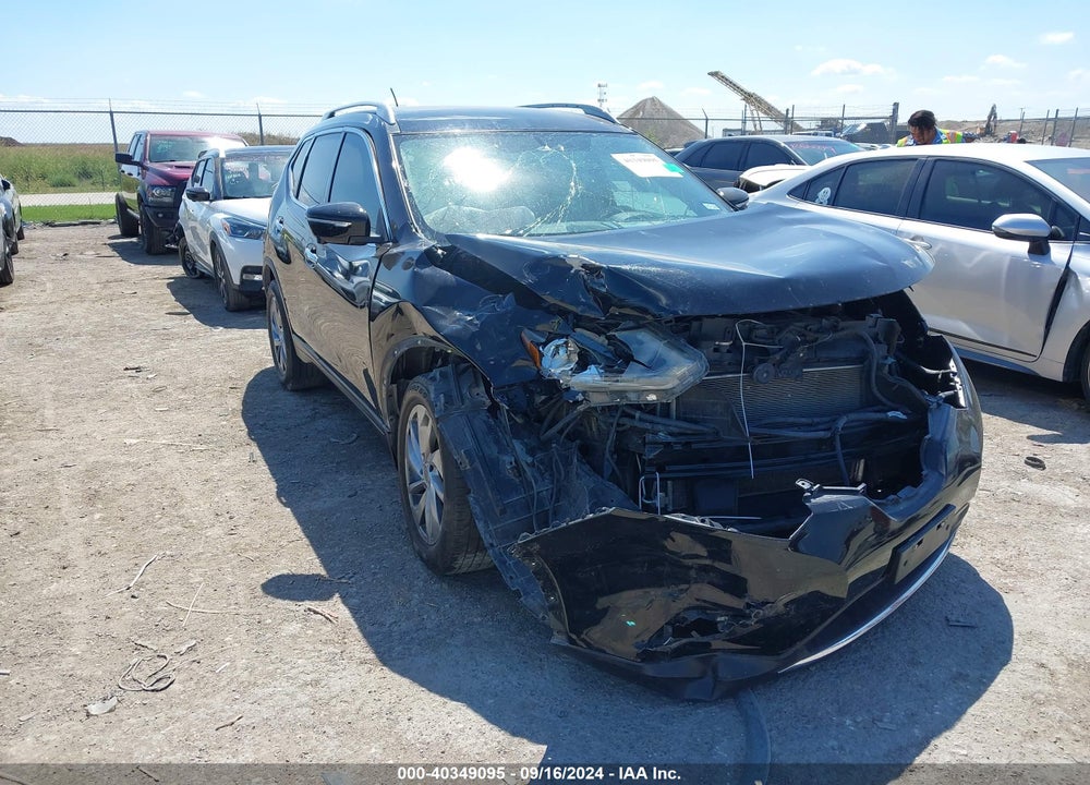 2015 NISSAN ROGUE SL VIN: 5N1AT2MT8FC825542