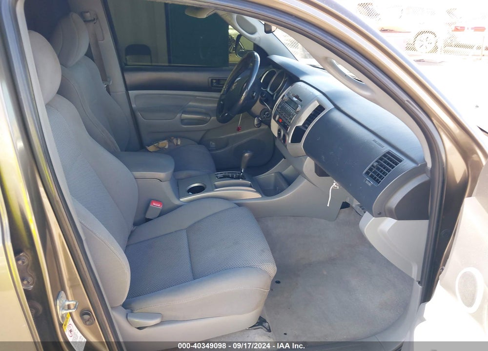 2011 TOYOTA TACOMA PRERUNNER V6 VIN: 3TMJU4GN1BM110038