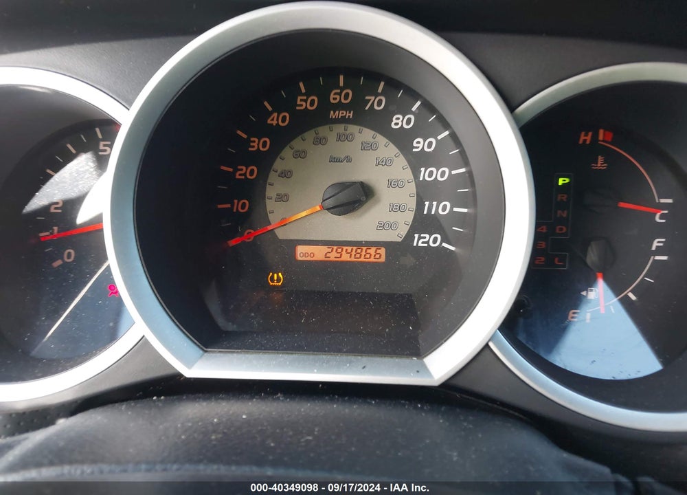 2011 TOYOTA TACOMA PRERUNNER V6 VIN: 3TMJU4GN1BM110038