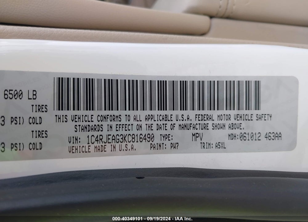 2019 JEEP GRAND CHEROKEE VIN: 1C4RJEAG3KC816490