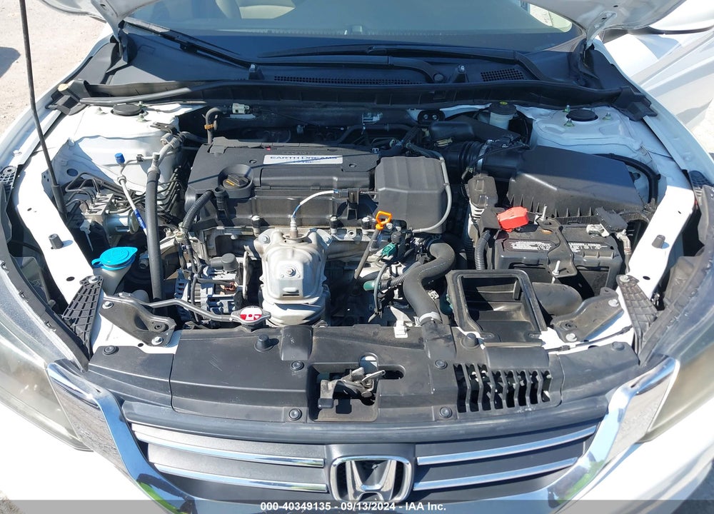 2015 HONDA ACCORD LX VIN: 1HGCR2F30FA269779