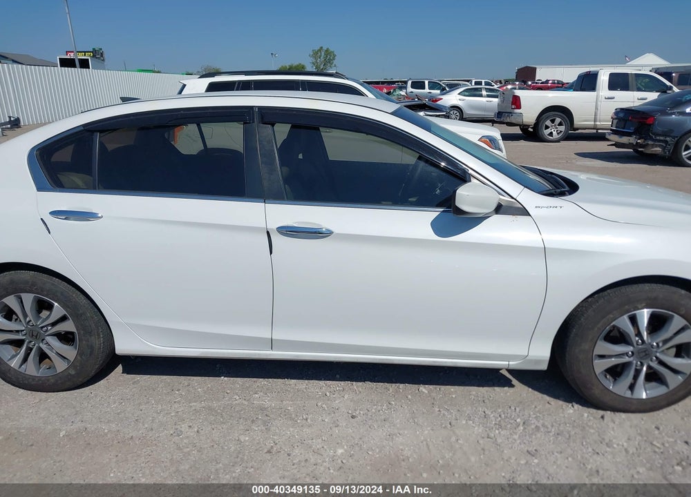 2015 HONDA ACCORD LX VIN: 1HGCR2F30FA269779
