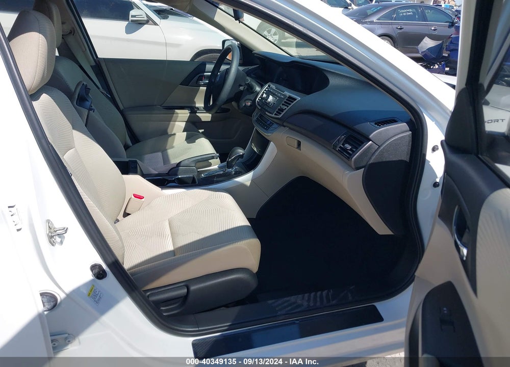 2015 HONDA ACCORD LX VIN: 1HGCR2F30FA269779