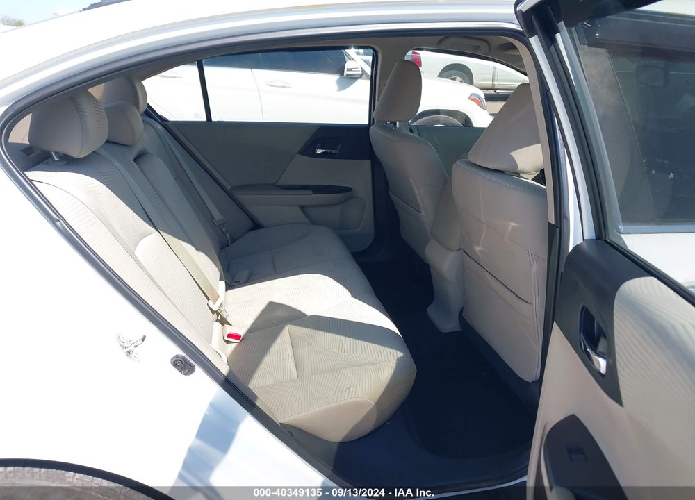 2015 HONDA ACCORD LX VIN: 1HGCR2F30FA269779