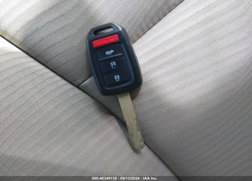 2015 HONDA ACCORD LX VIN: 1HGCR2F30FA269779