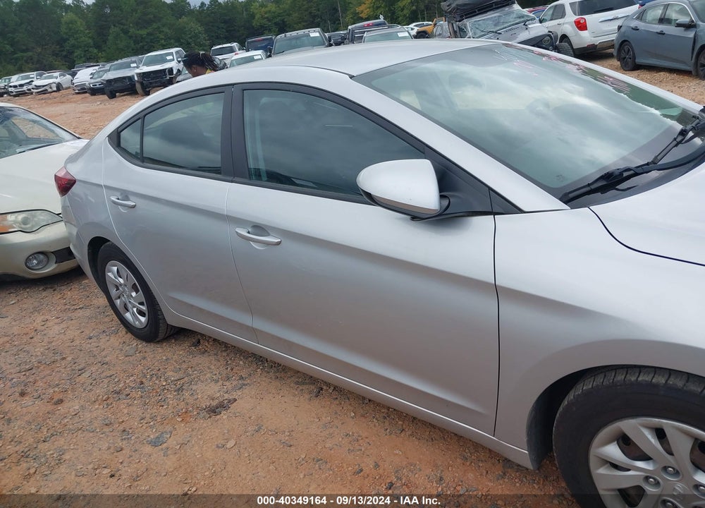 2019 HYUNDAI ELANTRA SE VIN: 5NPD74LF3KH457394