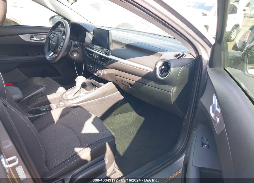 2023 KIA FORTE LXS VIN: 3KPF24AD5PE587021