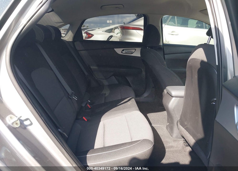 2023 KIA FORTE LXS VIN: 3KPF24AD5PE587021