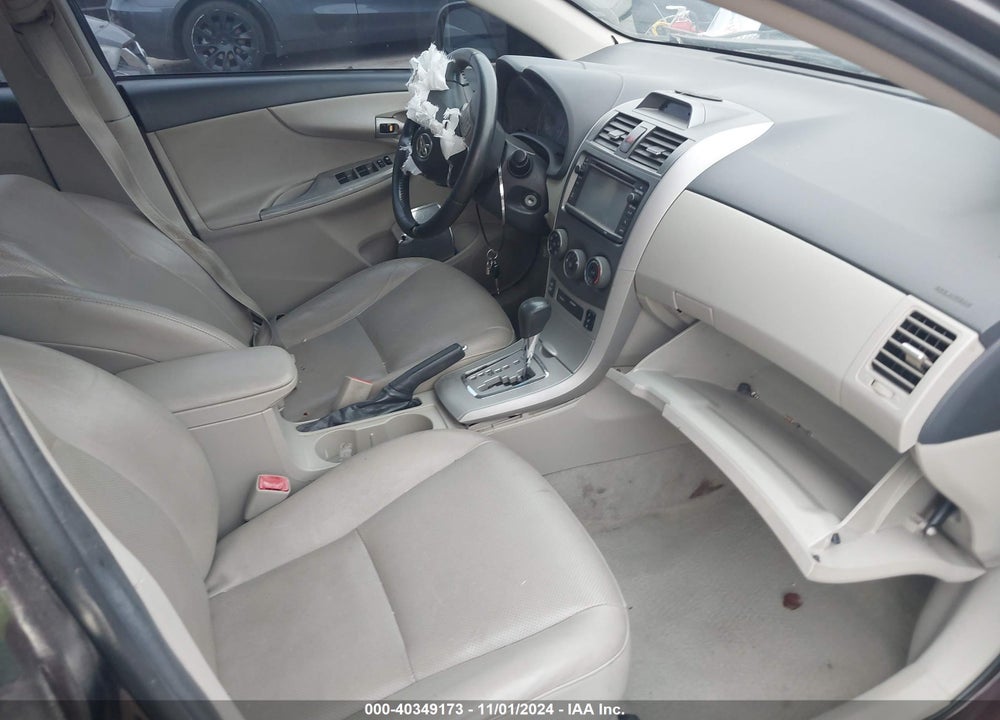 2013 TOYOTA COROLLA LE SPECIAL EDITION VIN: 2T1BU4EE4DC070119