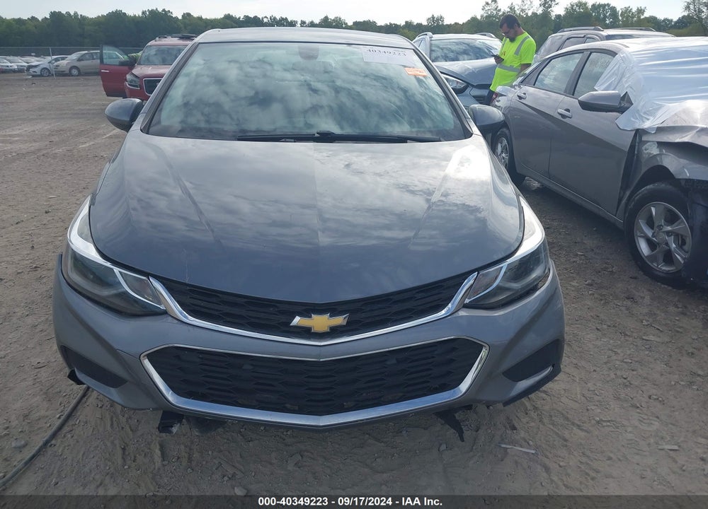2018 CHEVROLET CRUZE LT AUTO VIN: 1G1BE5SM2J7174645