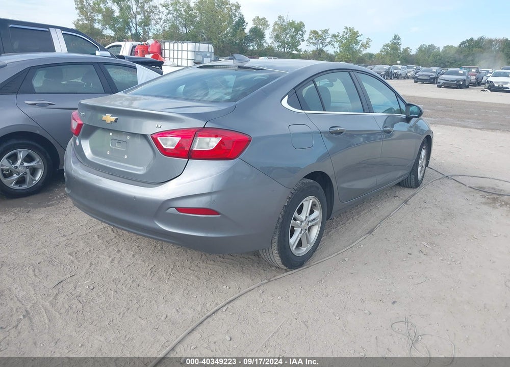 2018 CHEVROLET CRUZE LT AUTO VIN: 1G1BE5SM2J7174645