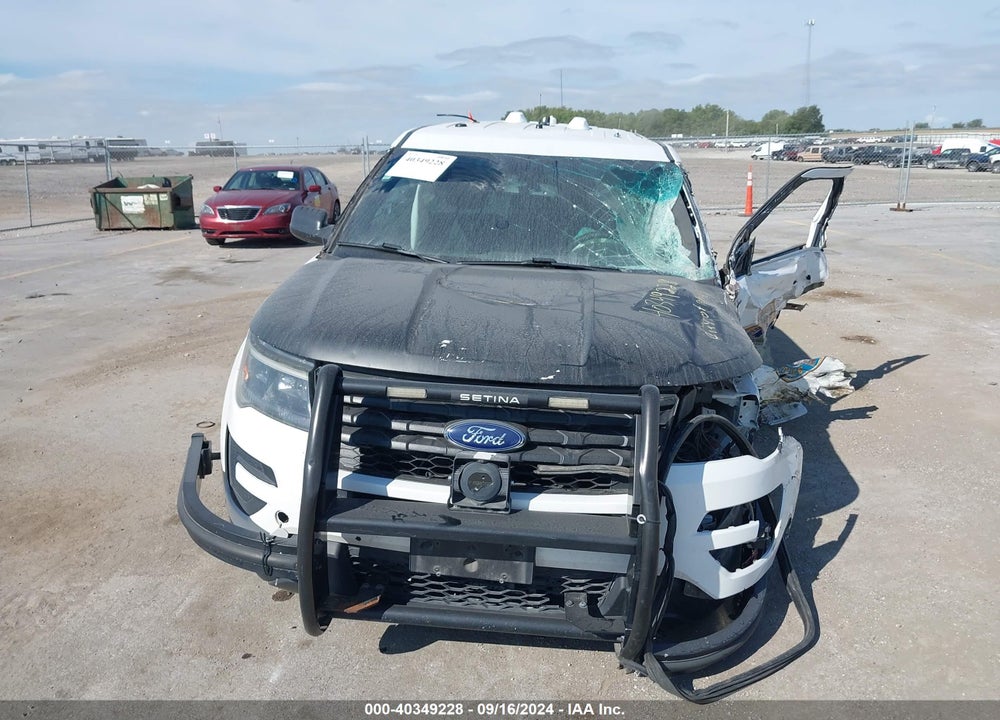 2016 FORD UTILITY POLICE INTERCEPTOR VIN: 1FM5K8AR8GGC42088