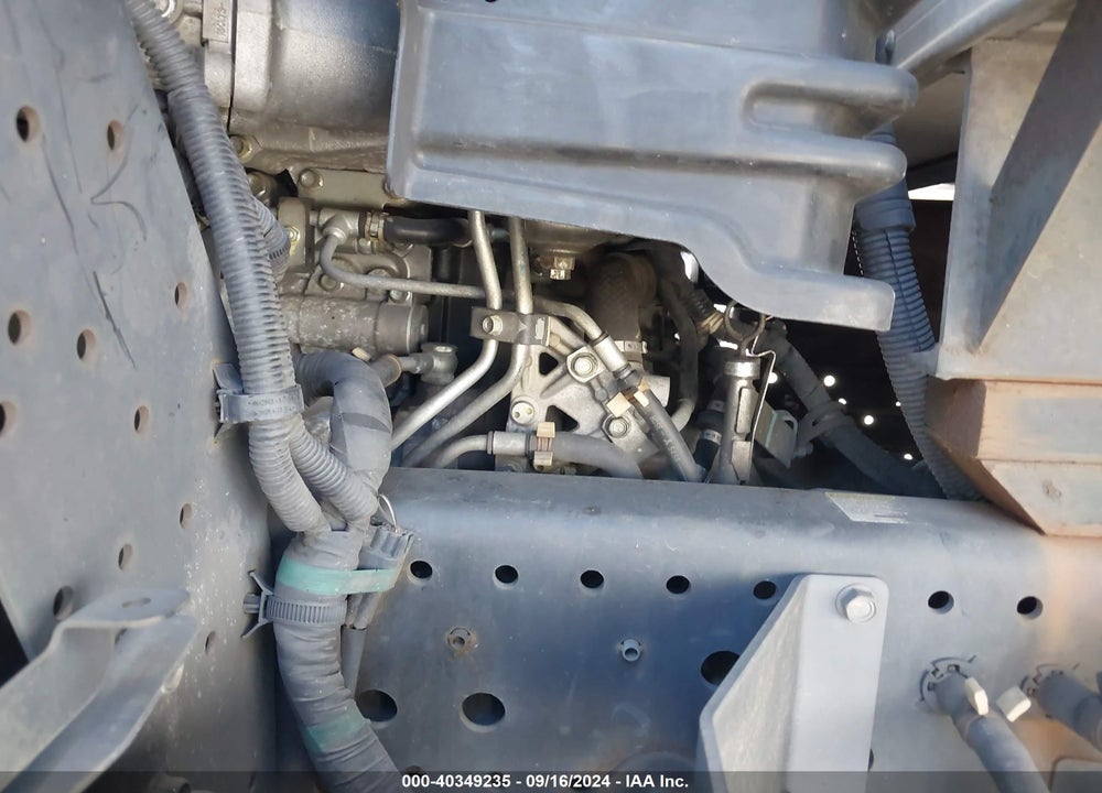 2016 ISUZU NPR DSL REG AT VIN: JALC4W161G7001178